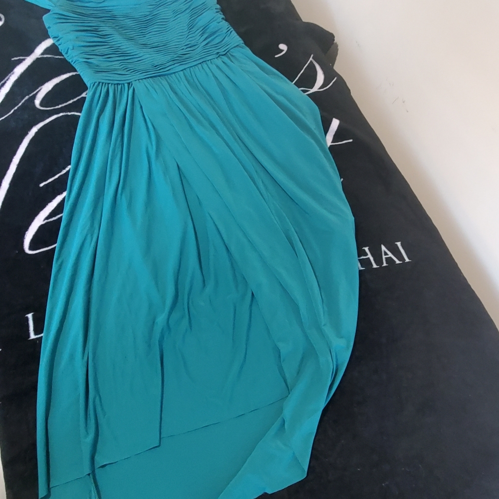 BCBG DRESS. - Picture 5 of 9